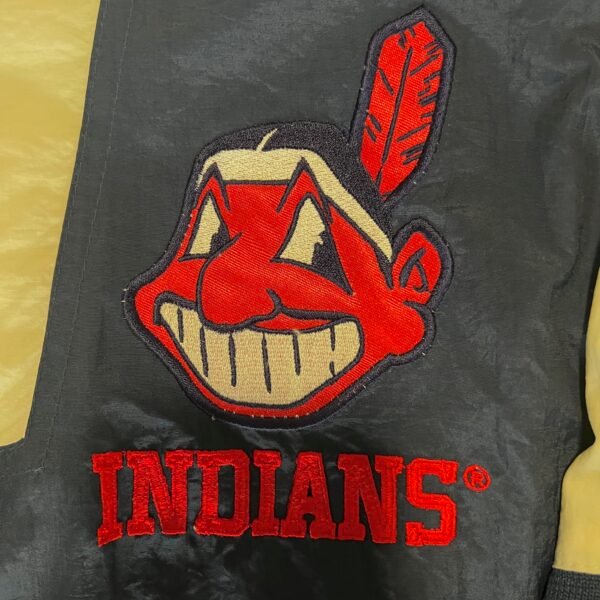 VINTAGE 1990's Cleveland Indians Jacket - Image 3