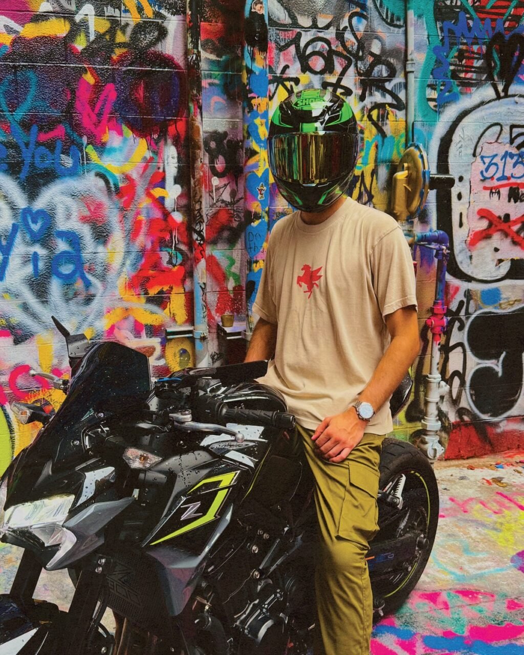 Instagram post from dznd.n.0_0. This post is in position 2.