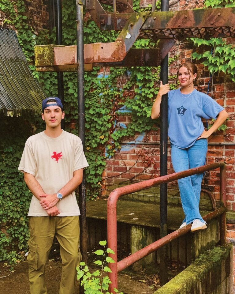 Instagram post from dznd.n.0_0. This post is in position 6.