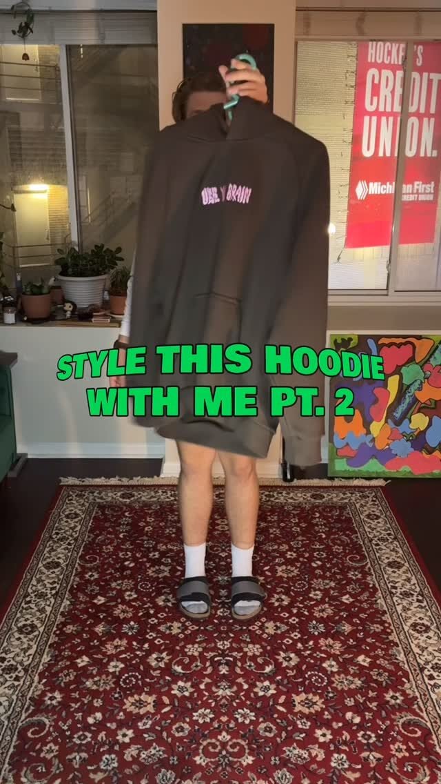 Instagram post from dznd.n.cnfzd. This post is in position 1.