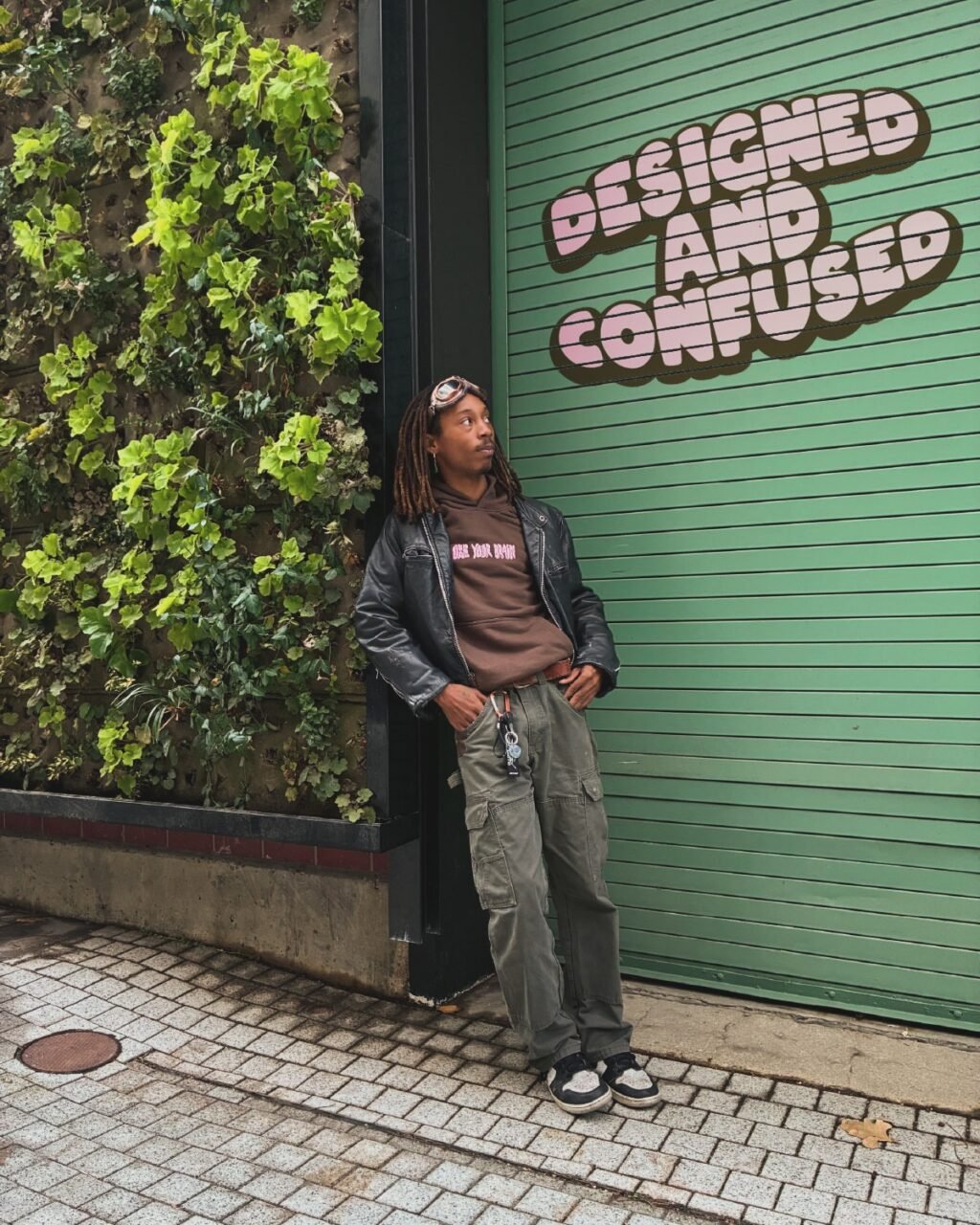 Instagram post from dznd.n.cnfzd. This post is in position 1.